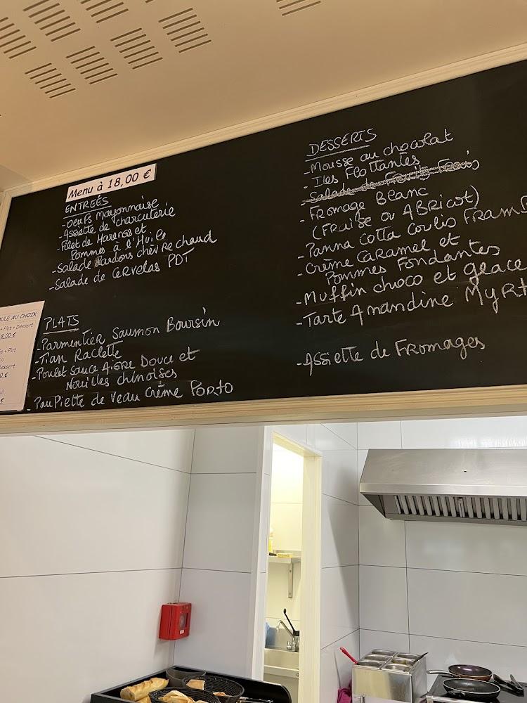 Les Cocottes Au Vin - Menu Image 4